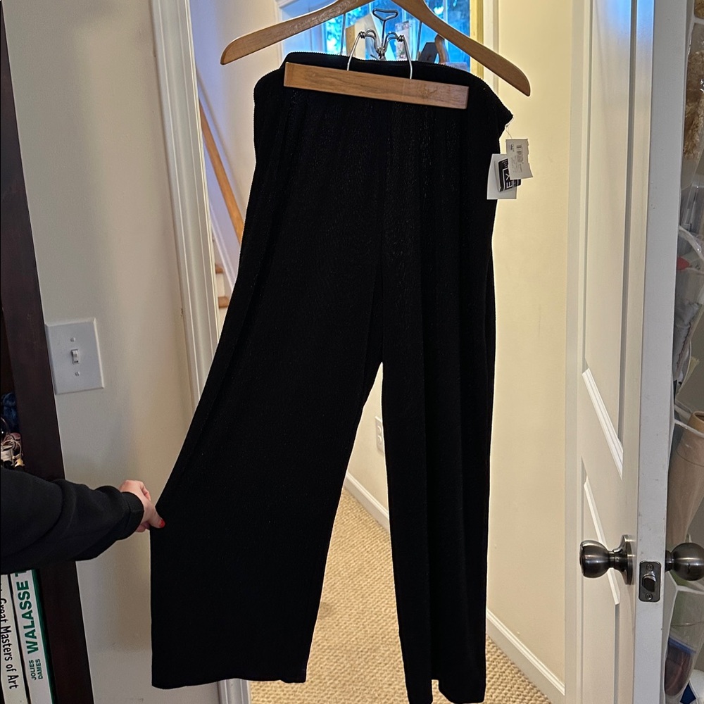 Black Wide-Leg Pants